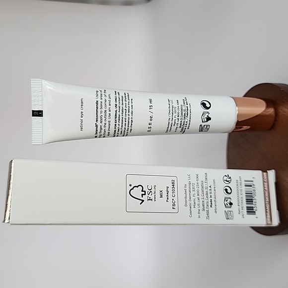 Dr. Brandt 24/7 Retinol Eye Cream with Ruby Crystal Complex - Picture 6 of 8